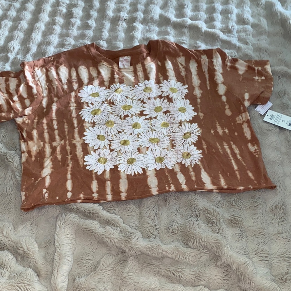 No Boundaries Brown Tie-Dye Crop Top with Daisy Print